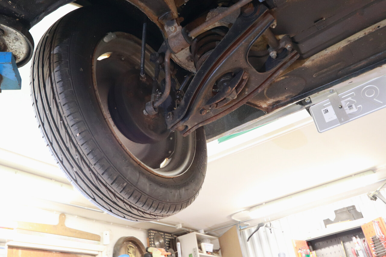 Image of 1959 Renault 4CV mechanics