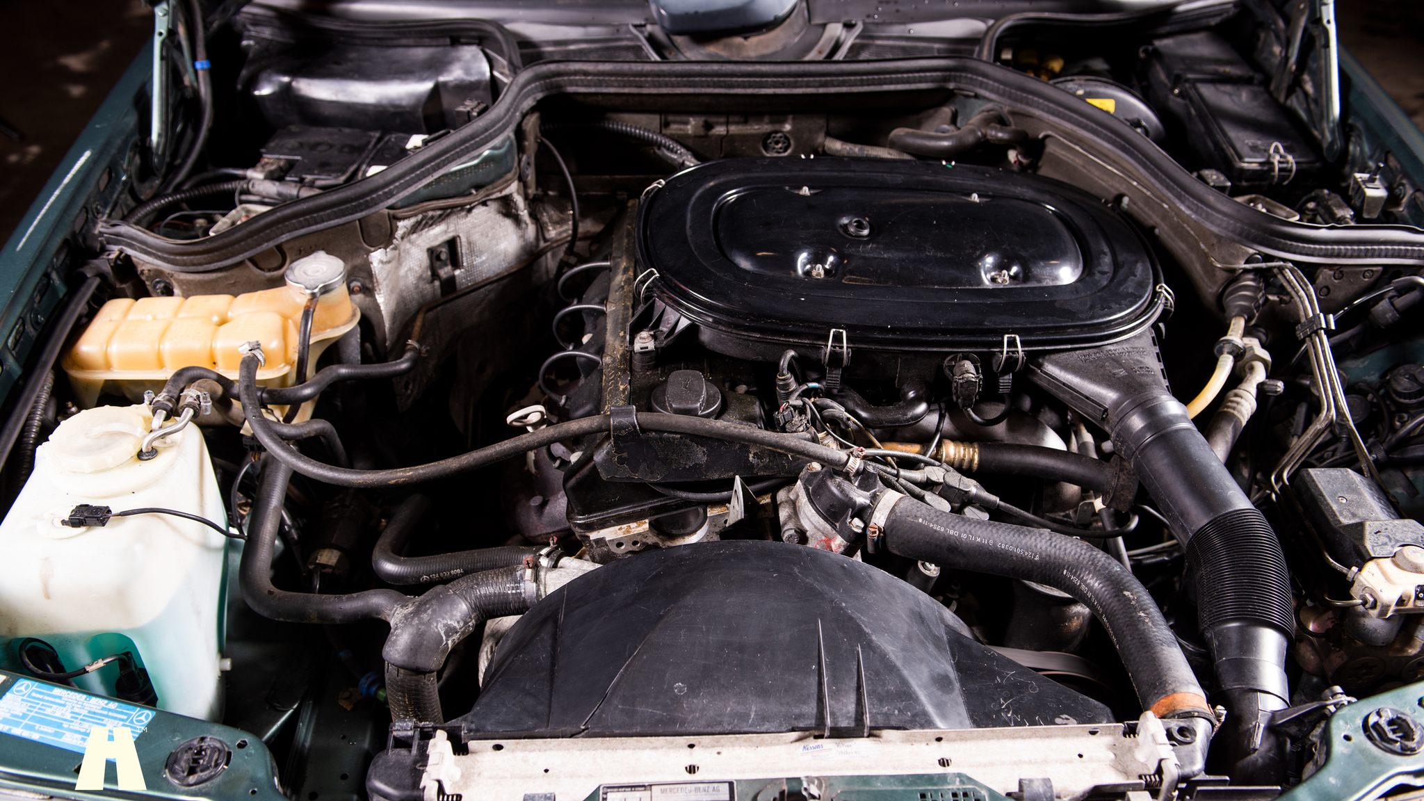 Image of 1992 Mercedes 230 CE mechanics