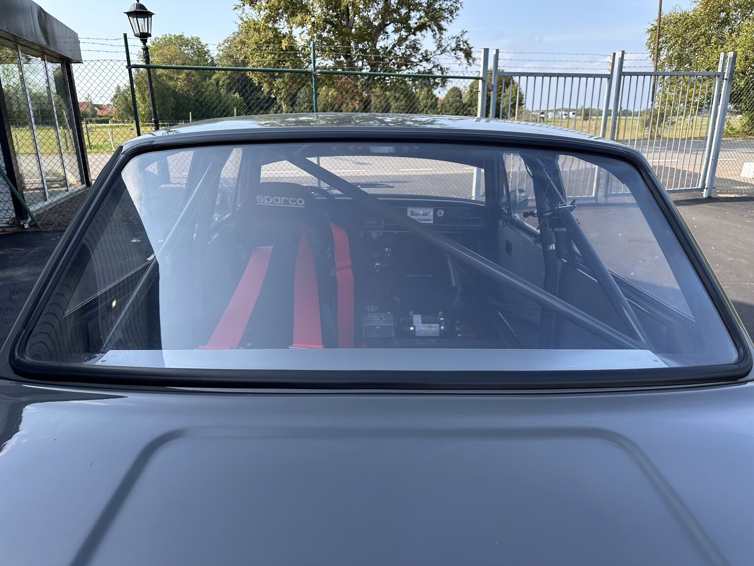 Exteriörbild på 1969 Volvo 142 race car