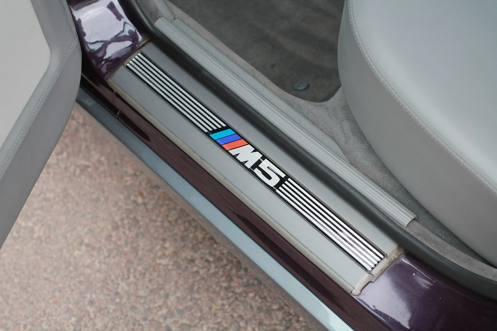 Innenraumfoto von 1993 BMW M5 Touring 3.8 Manual (21)