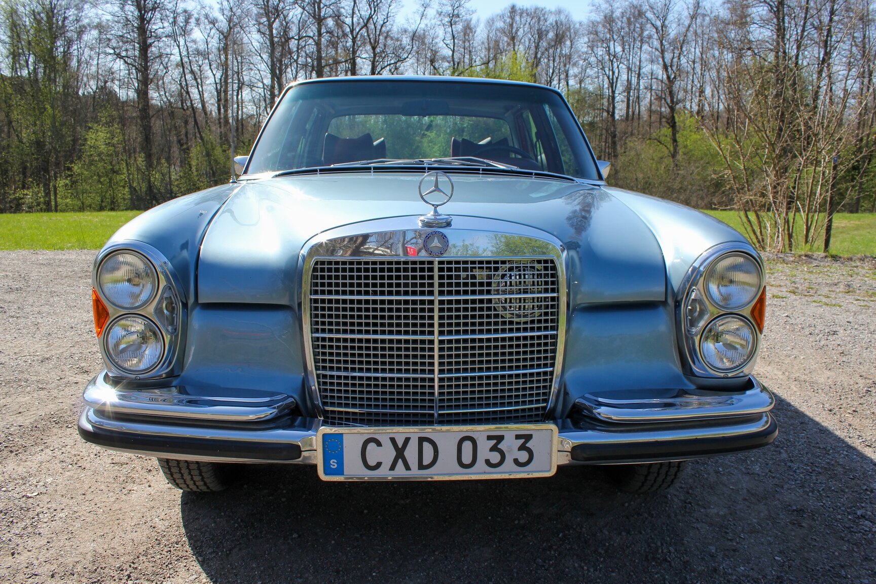 Exteriörbild på 1972 Mercedes-Benz 300 SEL 3.5