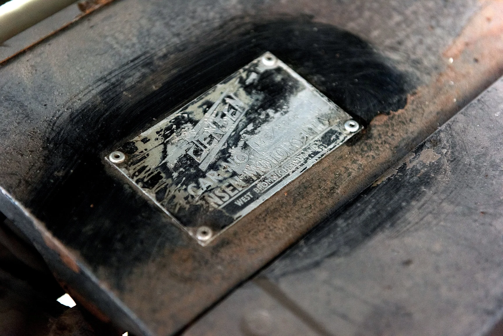 Image of 1968 Jensen Interceptor (4) mechanics