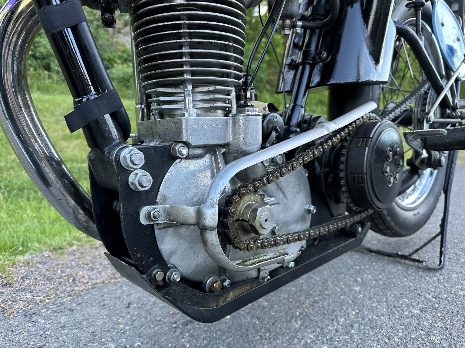Image of 1933 Husqvarna 350 mechanics