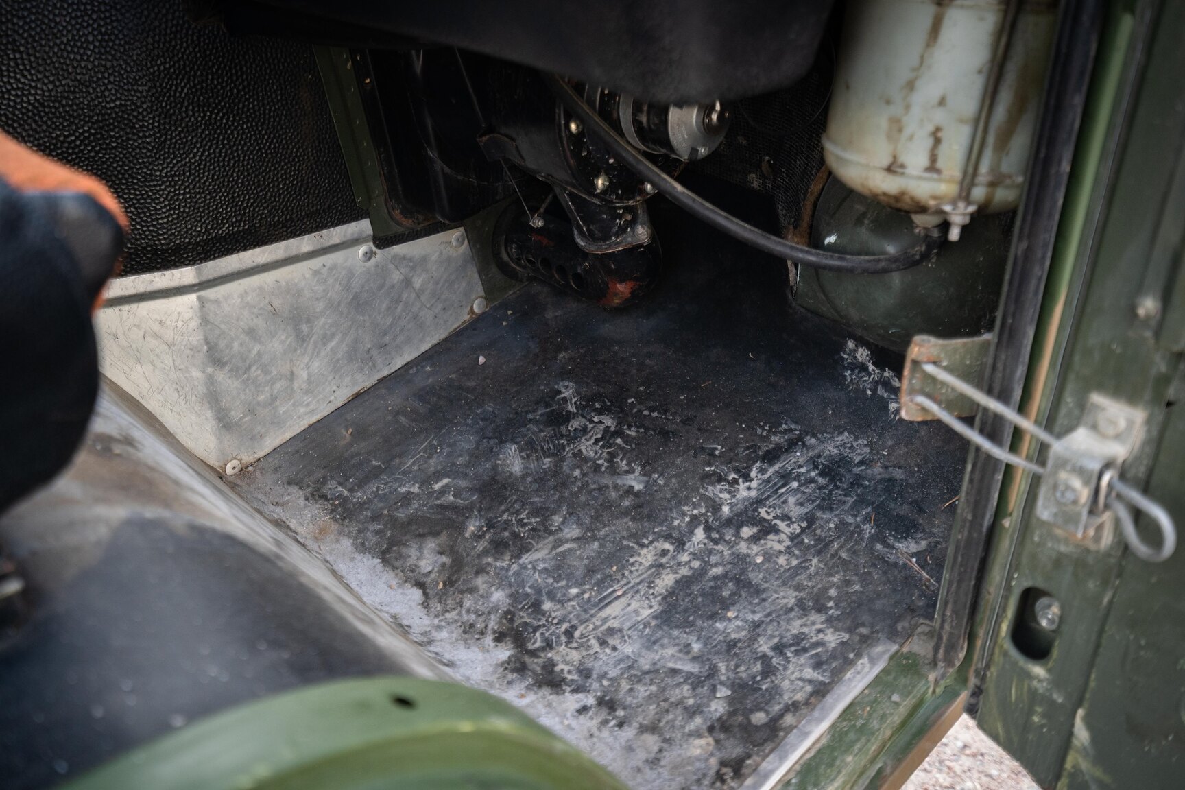Interior image of 1976 Volvo C303 4x4