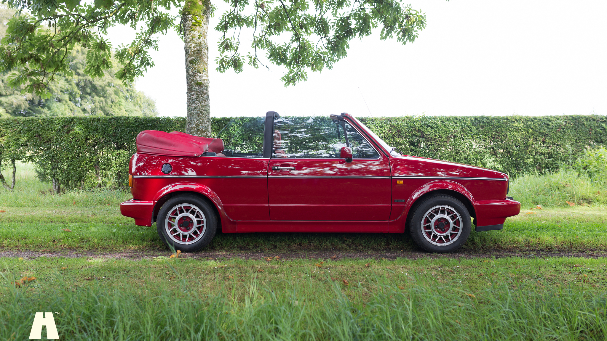 Exterior image of 1988 Volkswagen Golf GTI Cabriolet