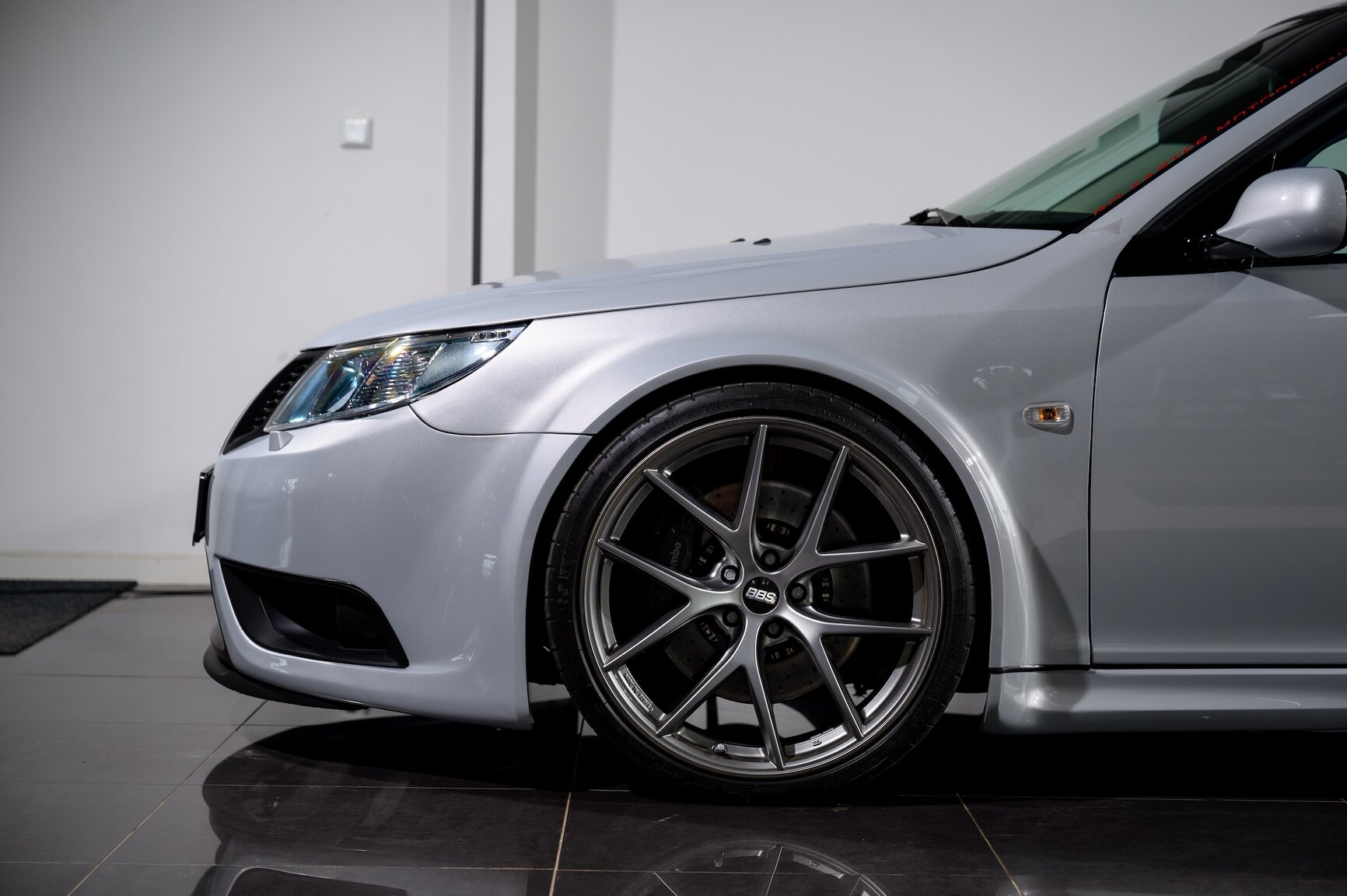 Exterior image of 2008 SAAB 9-3 Aero SportSedan Silver Beast SFRO