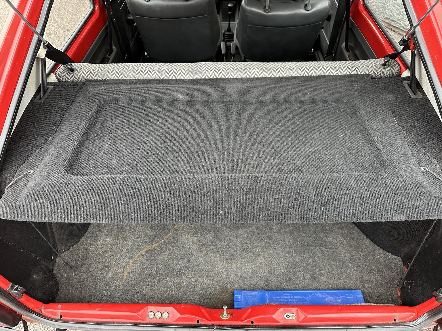 Innenraumfoto von 1983 Opel Kadett (40)