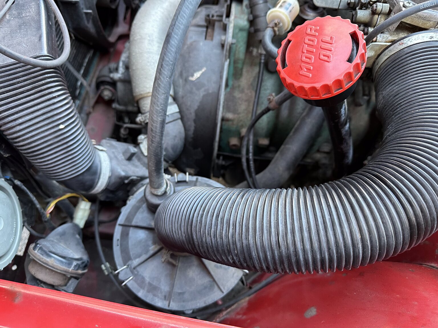 Image of 1984 Saab 900 GL mechanics