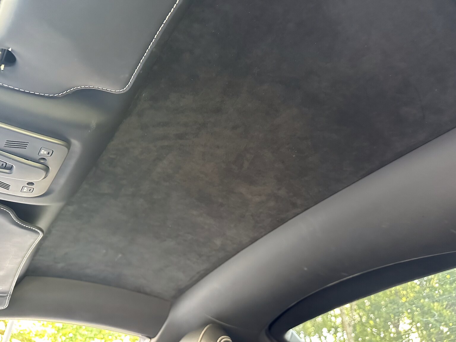 Interior image of 2013 Ferrari F12 Berlinetta