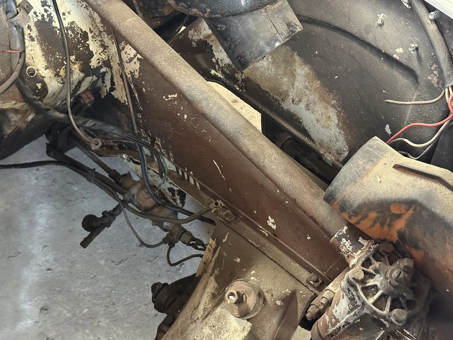 Image of 1965 Volvo PV 544F mechanics (8)