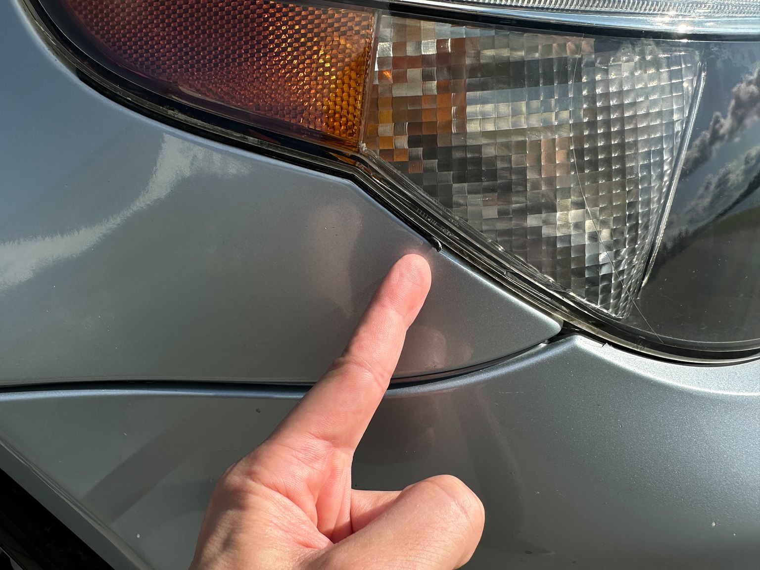 Exterior image of 2006 BMW E60 M5