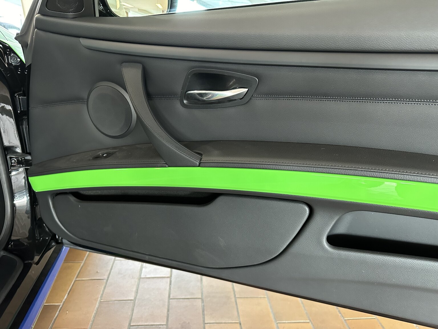Interior image of 2013 ALPINA B3 GT3