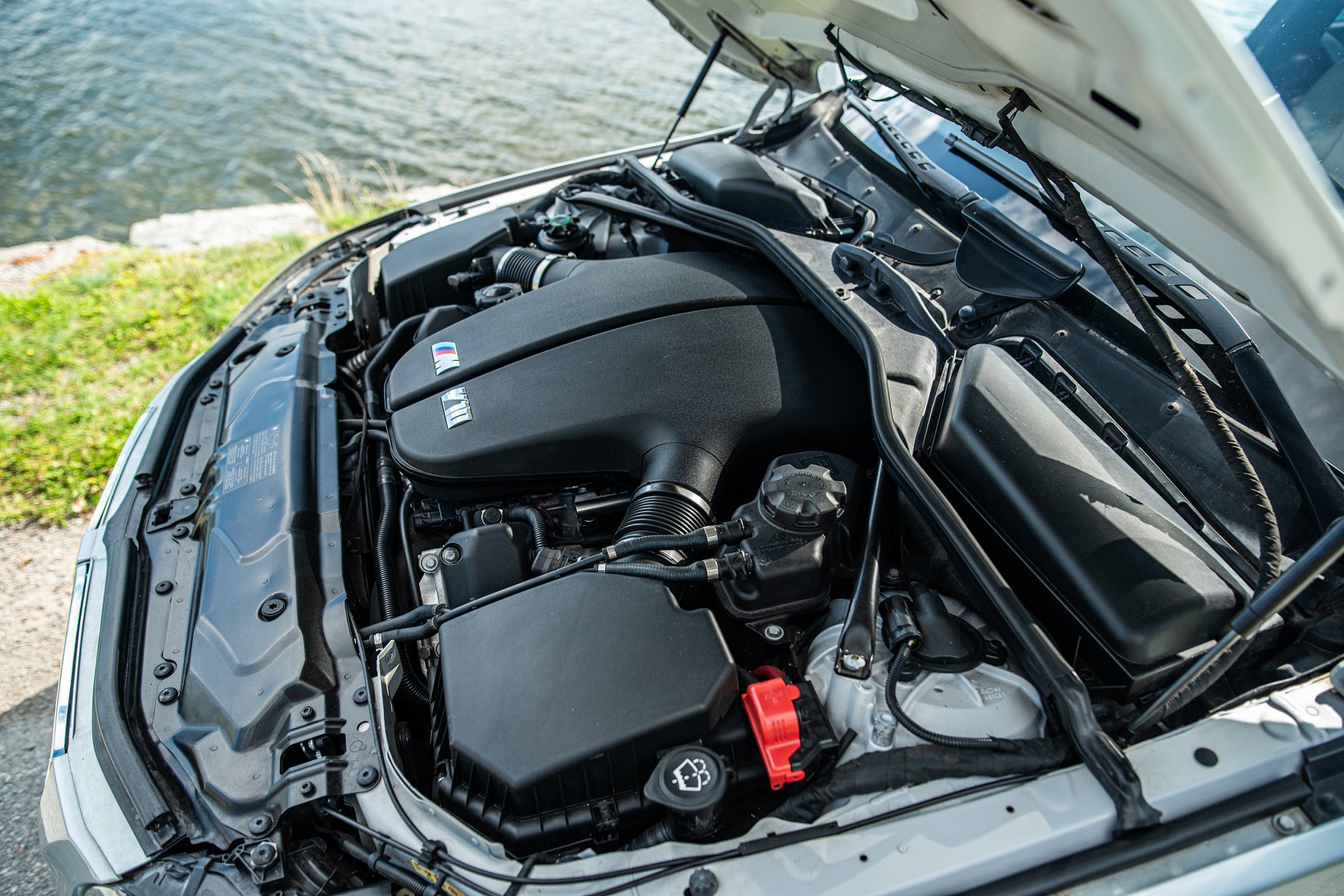 Image of 2006 BMW E60 M5 mechanics