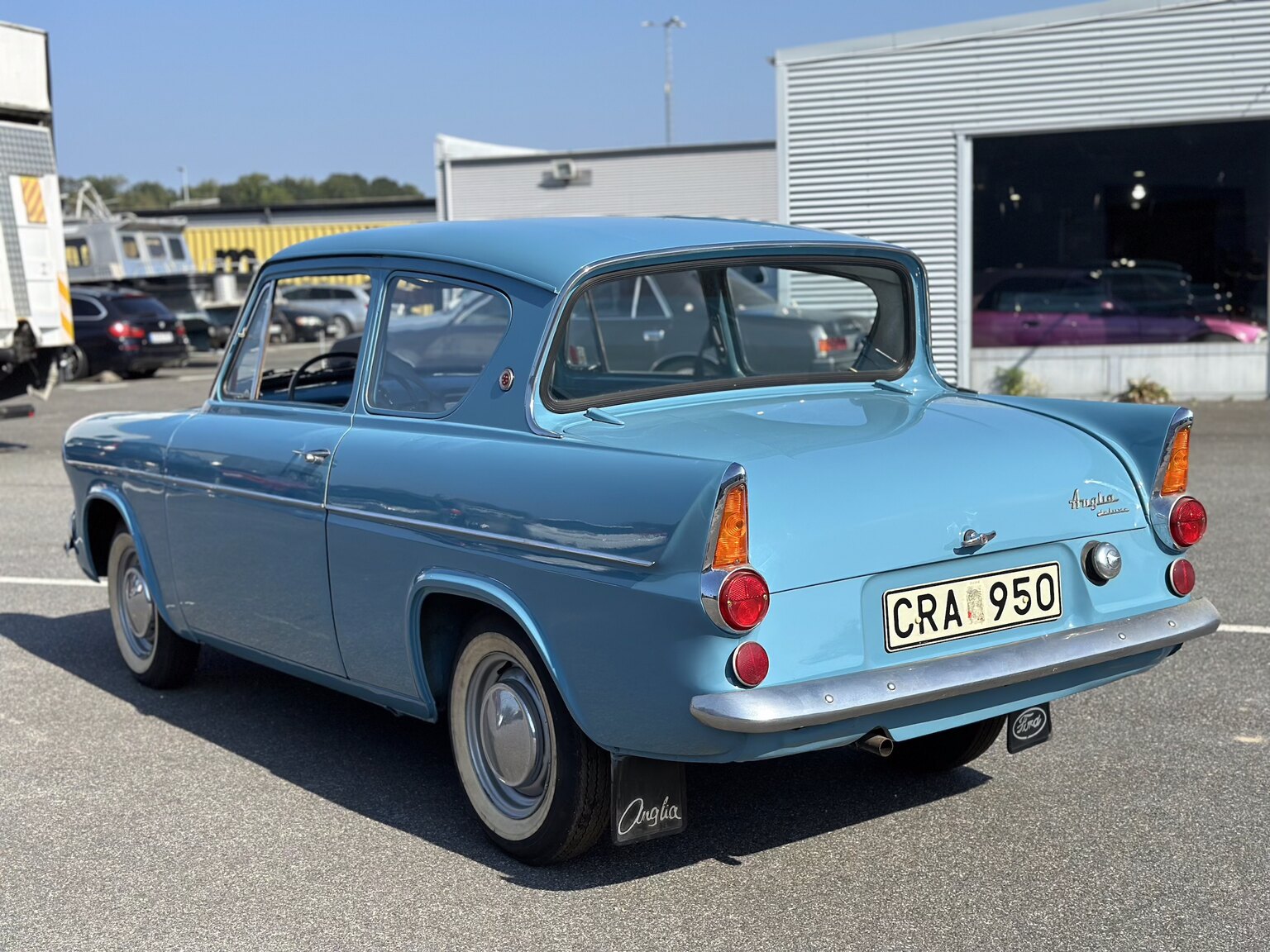 Exteriörbild på 1961 Ford Anglia