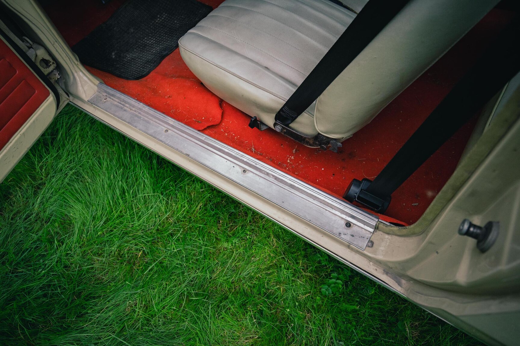 Innenraumfoto von 1972 Plymouth Duster 360 (19)