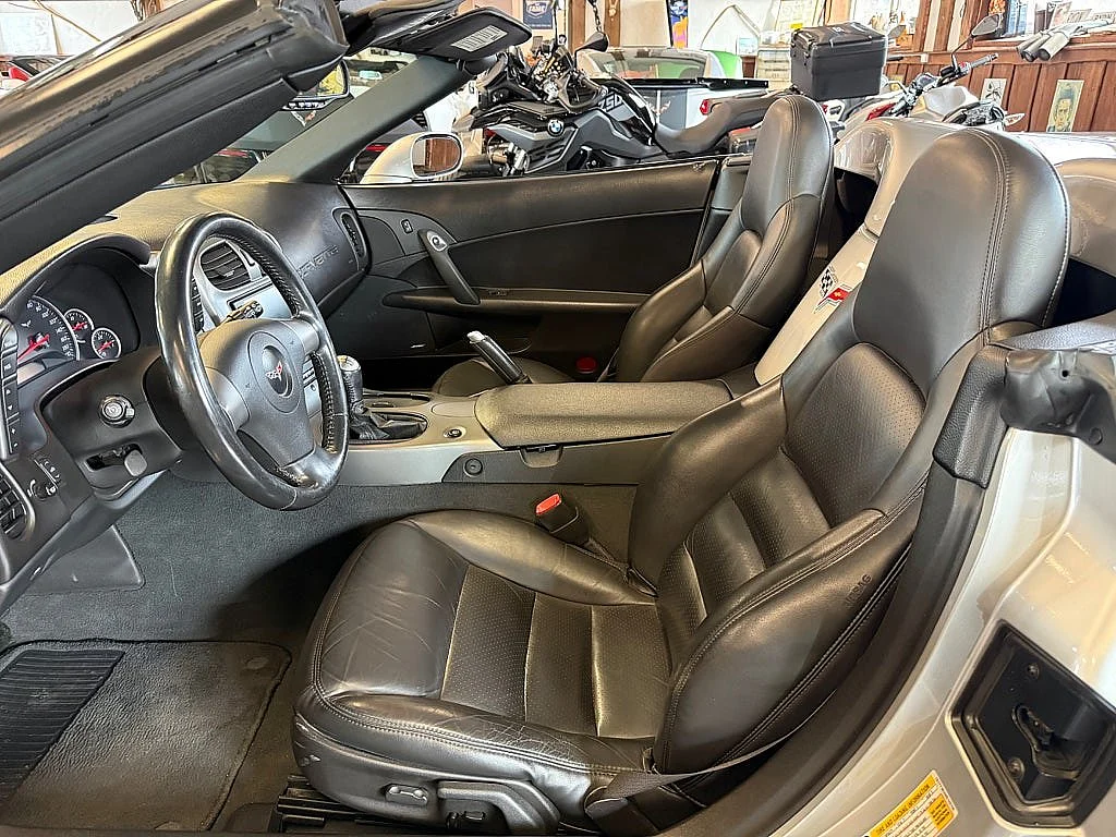 Bild von 2006 Chevrolet Corvette (18)
