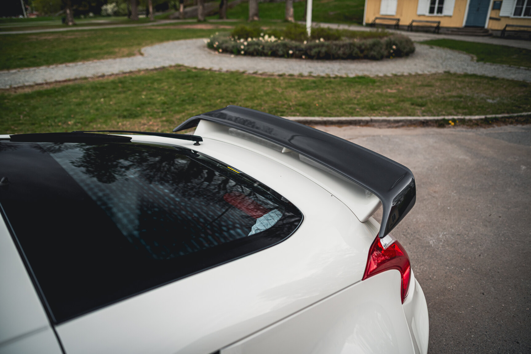 Exterior image of 2014 Nissan 370Z Nismo