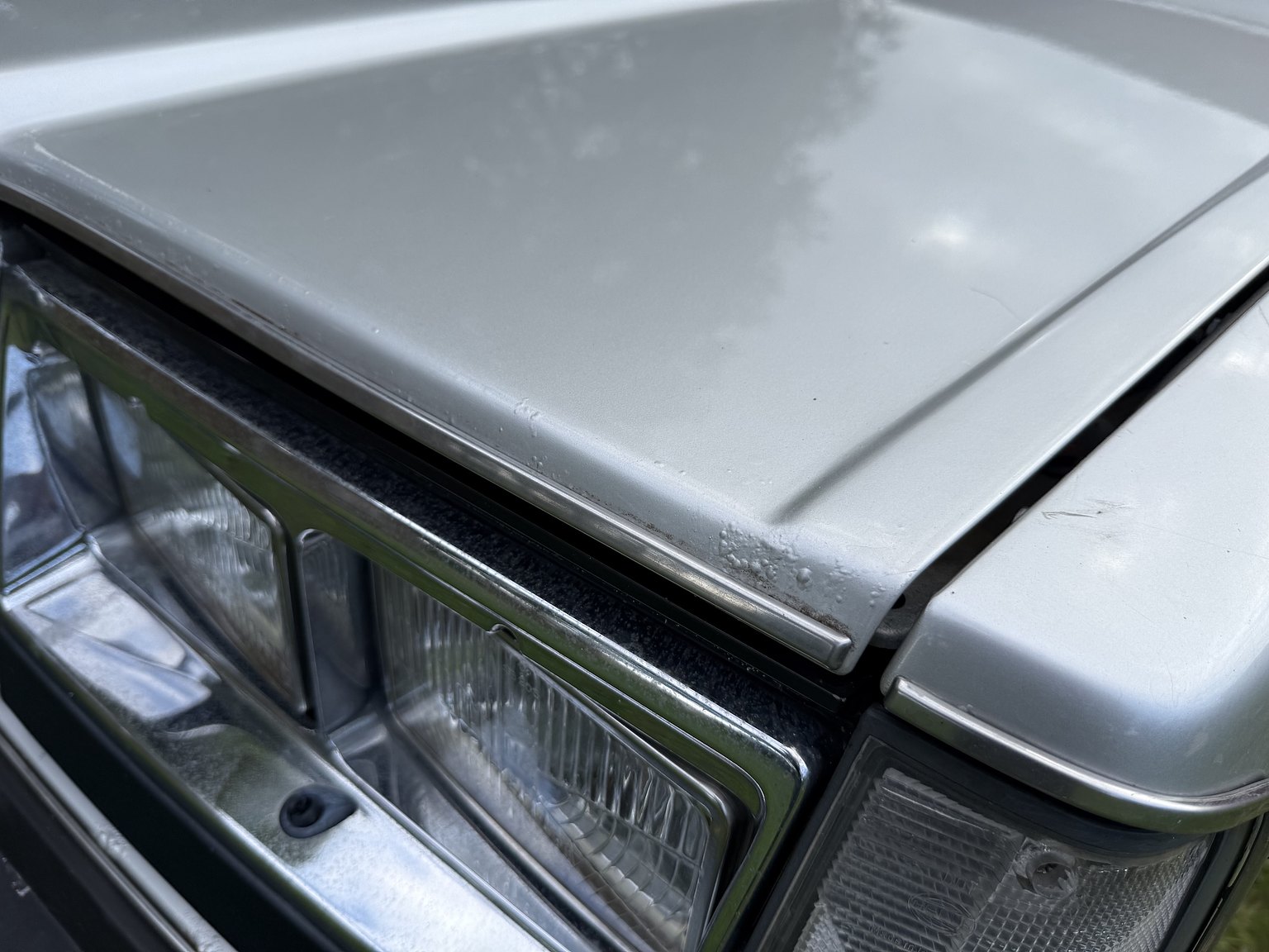 Exteriörbild på 1979 Volvo 262 C 2.8 V6 Automatisk