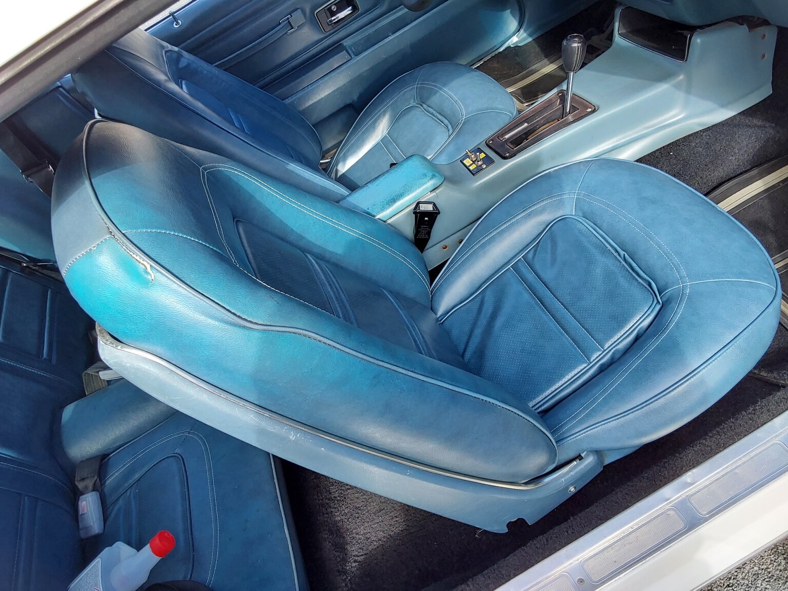 Interior image of 1975 Pontiac Firebird Esprit 