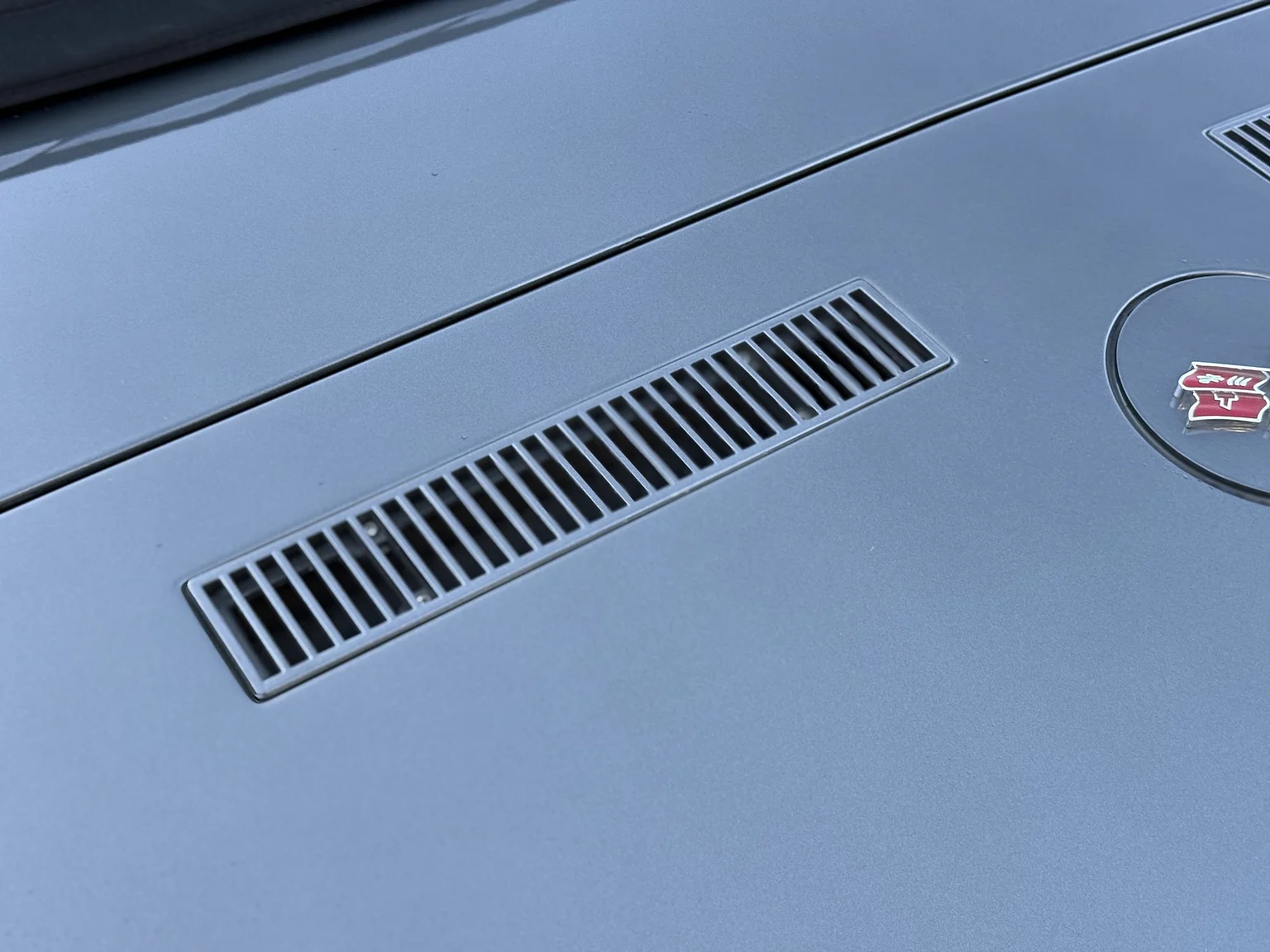 Exteriörbild på 1971 Chevrolet Corvette Stingray Special 598 cui V8 795 hk (37)