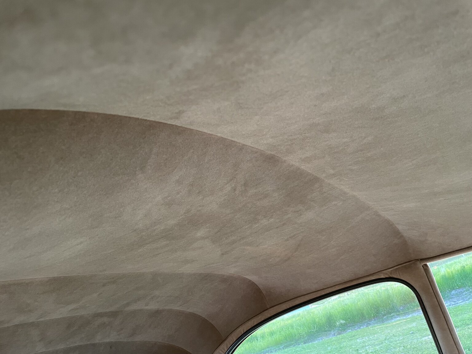 Interior image of 1940 Hudson Modell 40 Traveller Brougham 