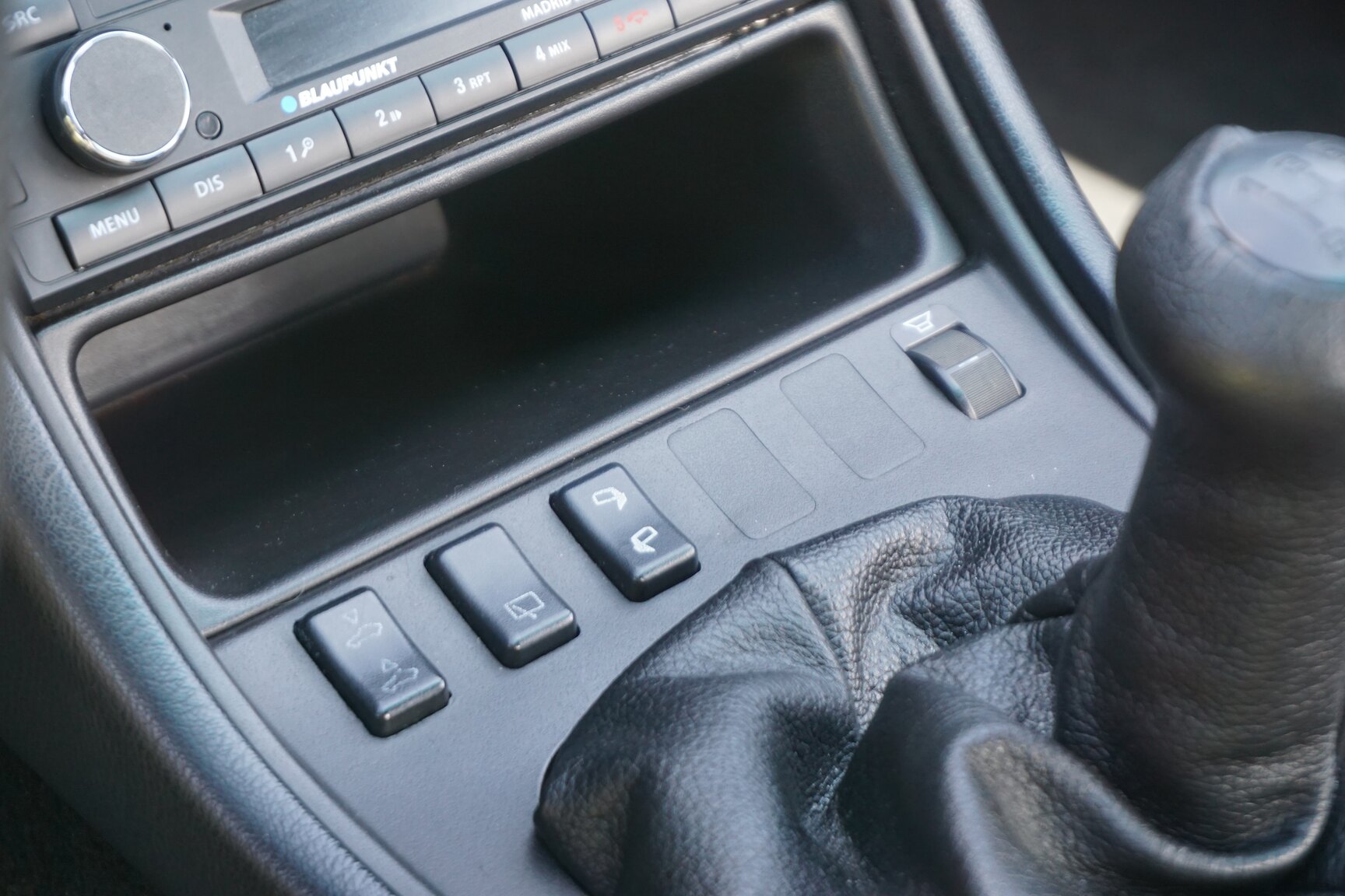 Interior image of 1985 Porsche 944 "NO RESERVE AUCTION"