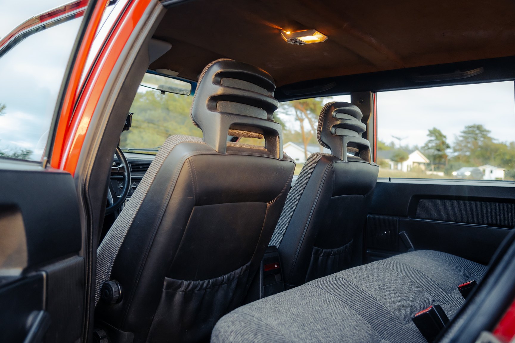 Interiörbild 1990 Volvo 740 GL