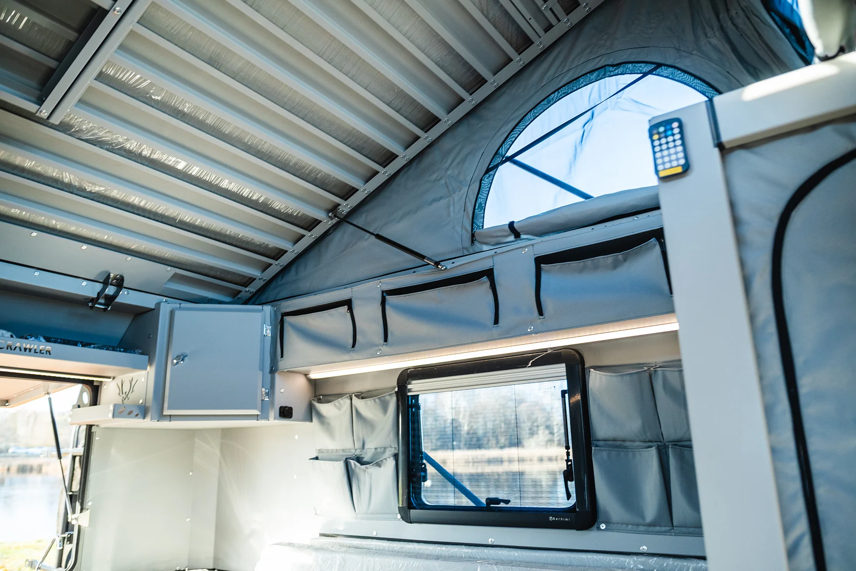Interior image of 2025 Northea Trailer Expedition Crawler 458i Offgrid-Camper (17)