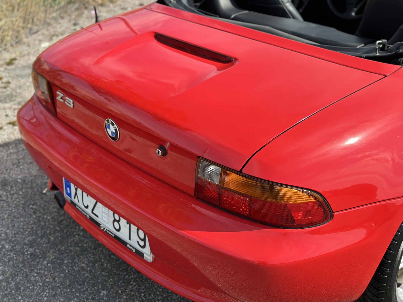 Exterior image of 1997 BMW Z3 Roadster