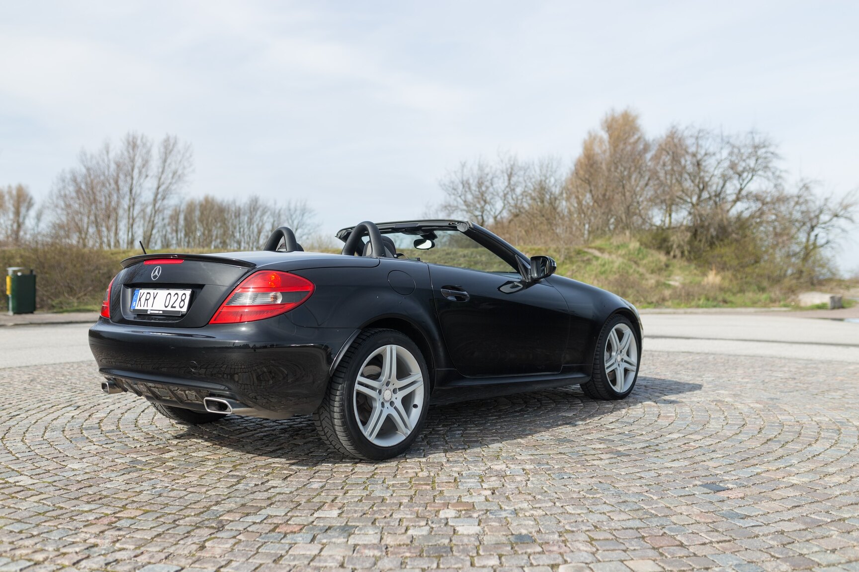 Exteriörbild på 2010 Mercedes-Benz SLK 200 Kompressor (4)