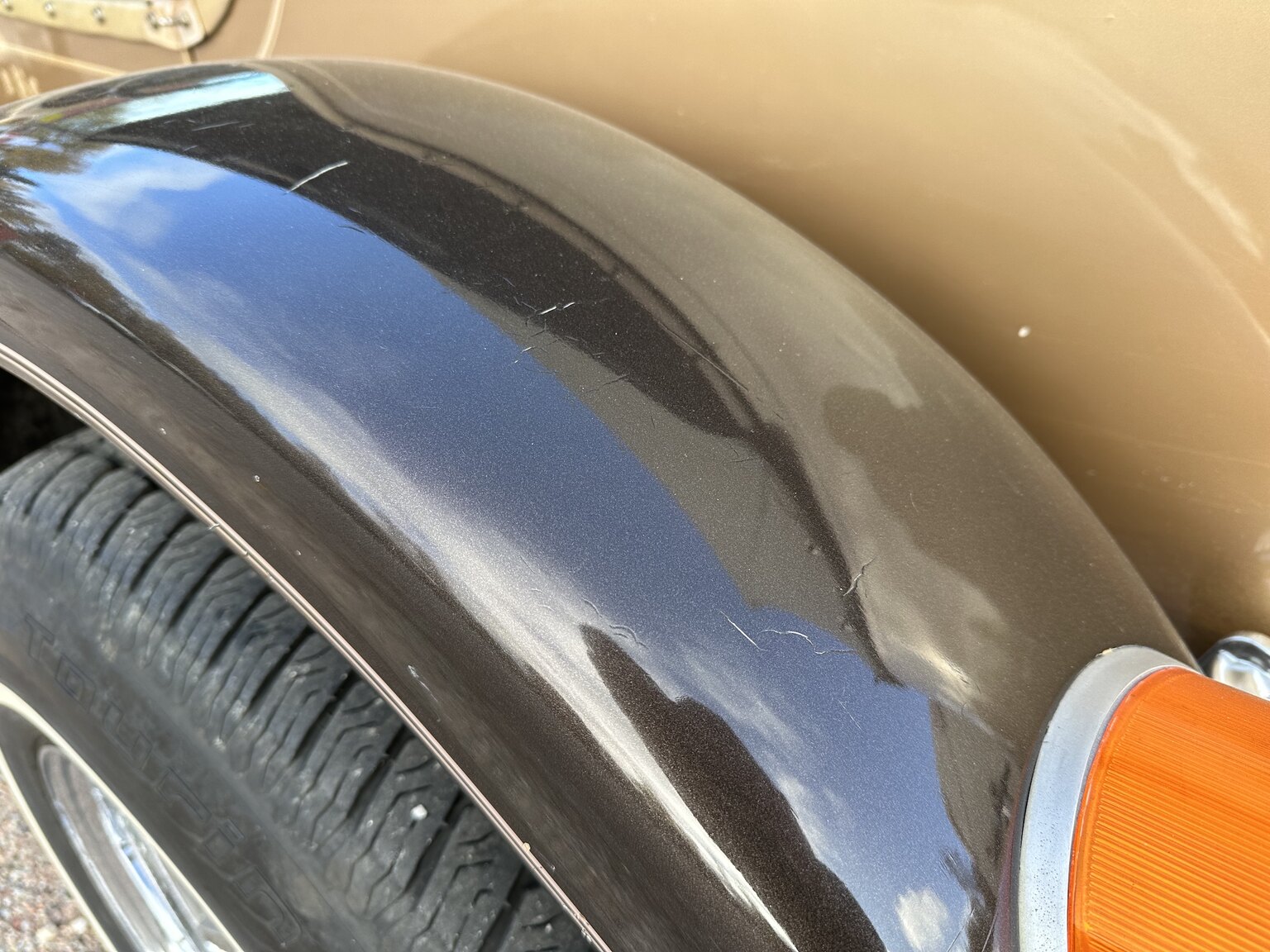 Aussenfoto 1975 Excalibur Phaeton series III  (48)