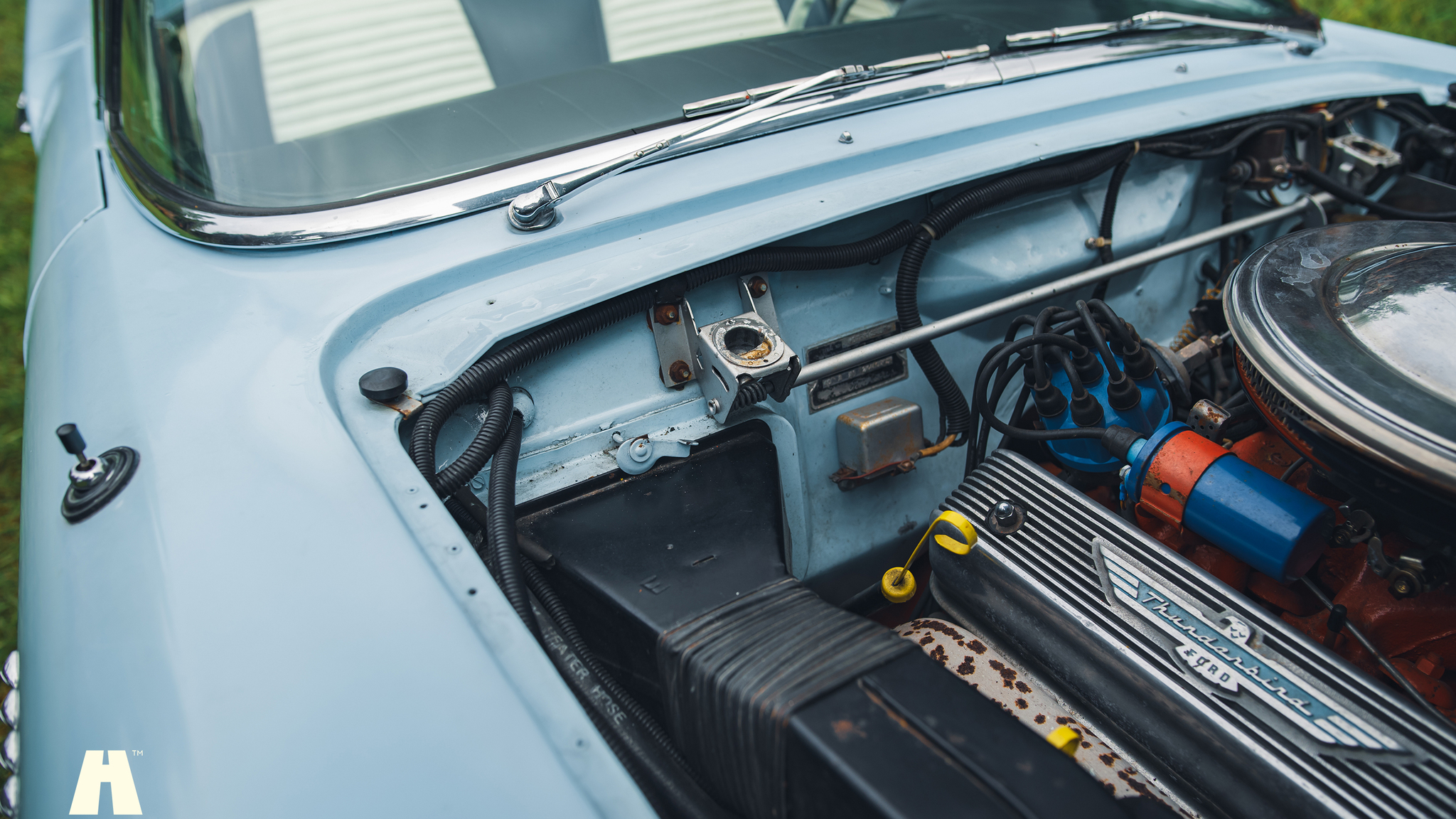 Image of 1957 Ford Thunderbird D-Code mechanics