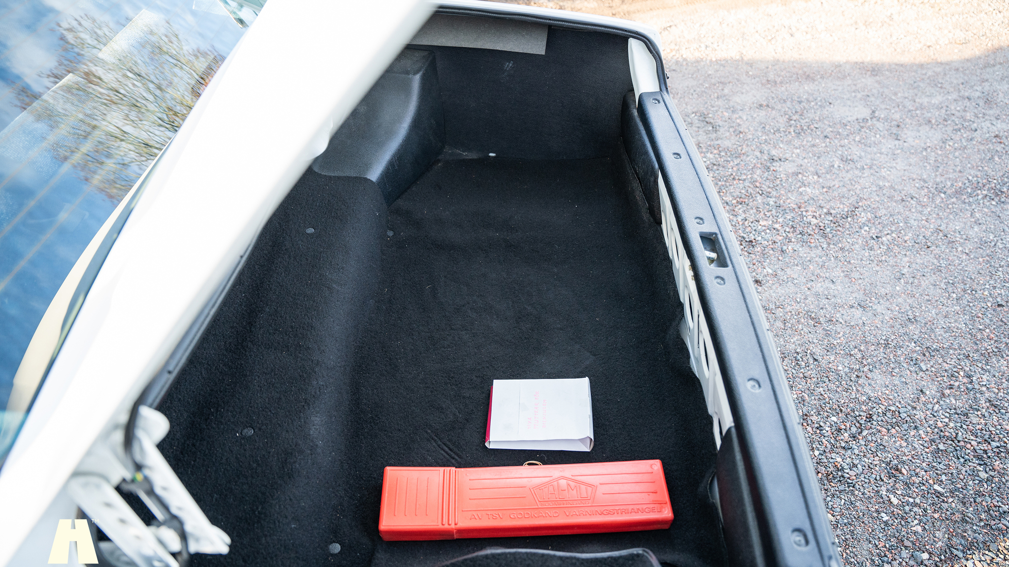 Innenraumfoto von 1988 Volvo 240 GL