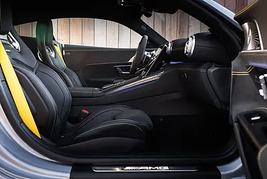 #<Image:0x00007fa86d7b7948>