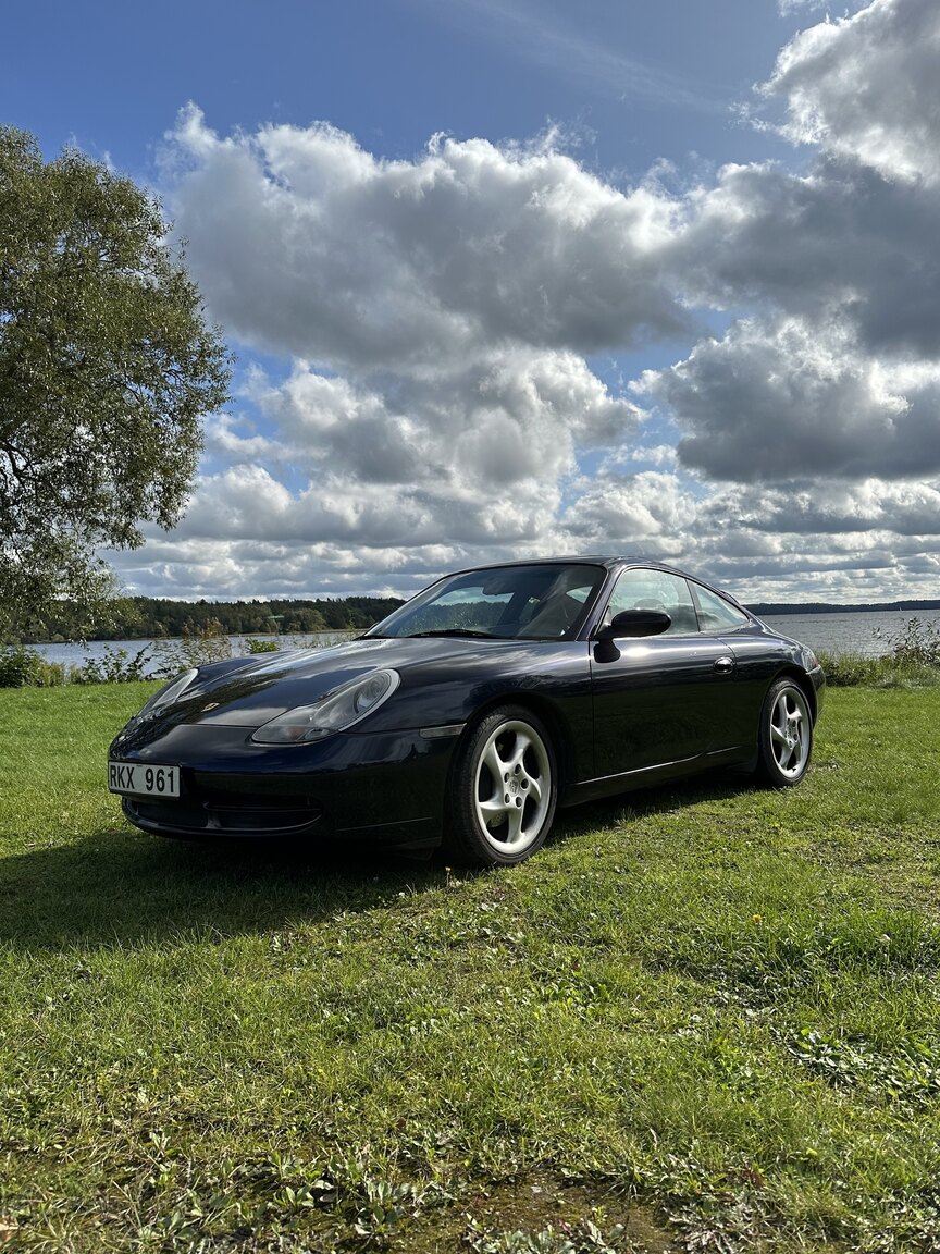 Exteriörbild på 1999 Porsche 911 Carrera