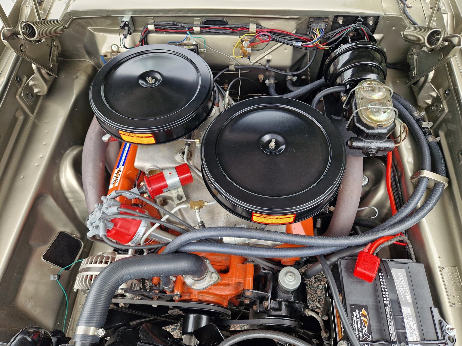 Image of 1964 Dodge Polara 500 mechanics