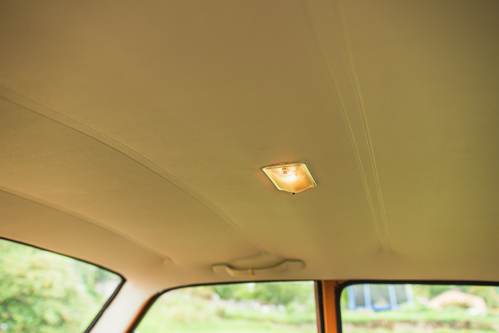 Innenraumfoto von 1974 Volvo 142 2.0