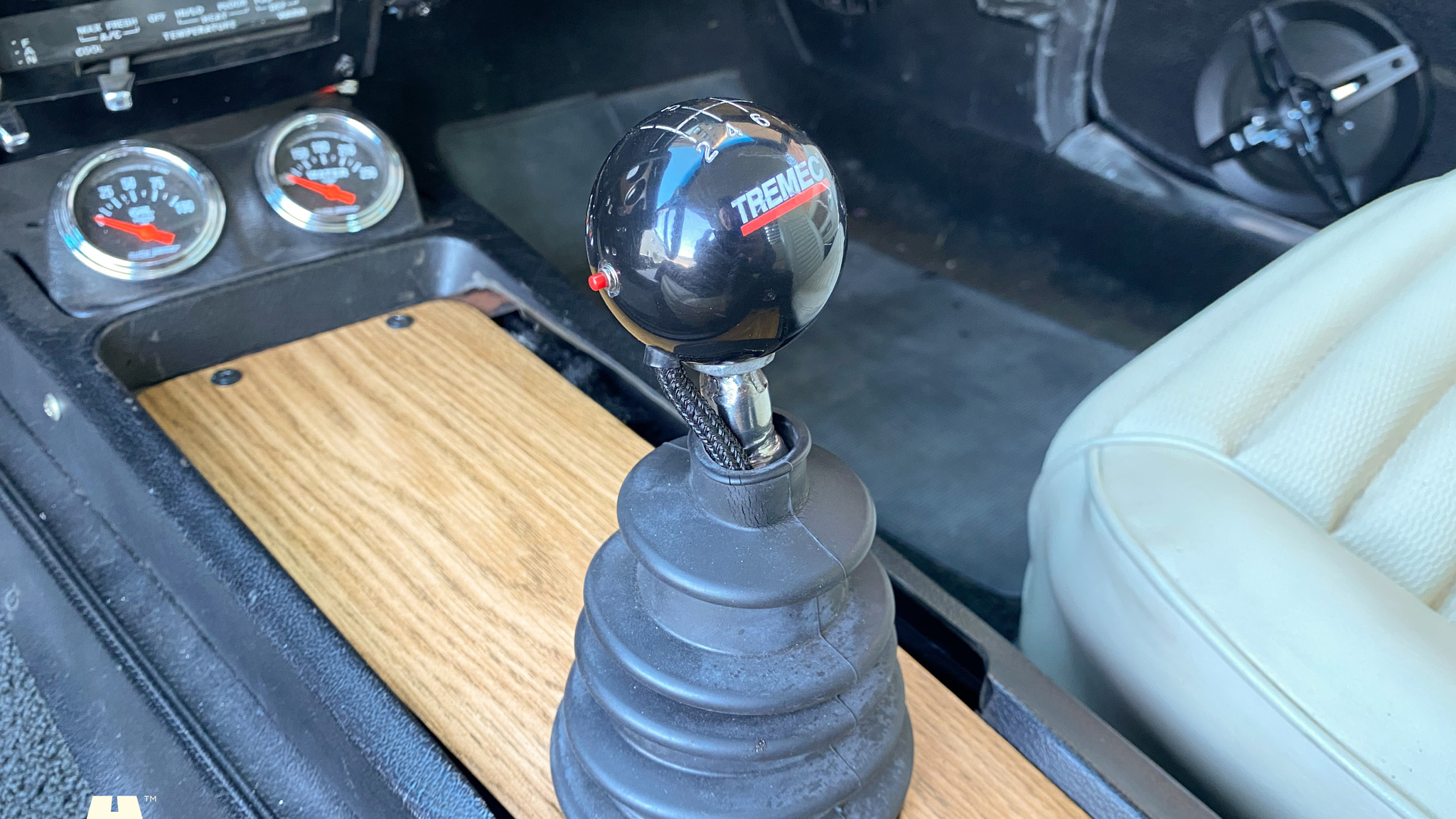 Interior image of 1969 Ford Mustang Mach 1 (35)