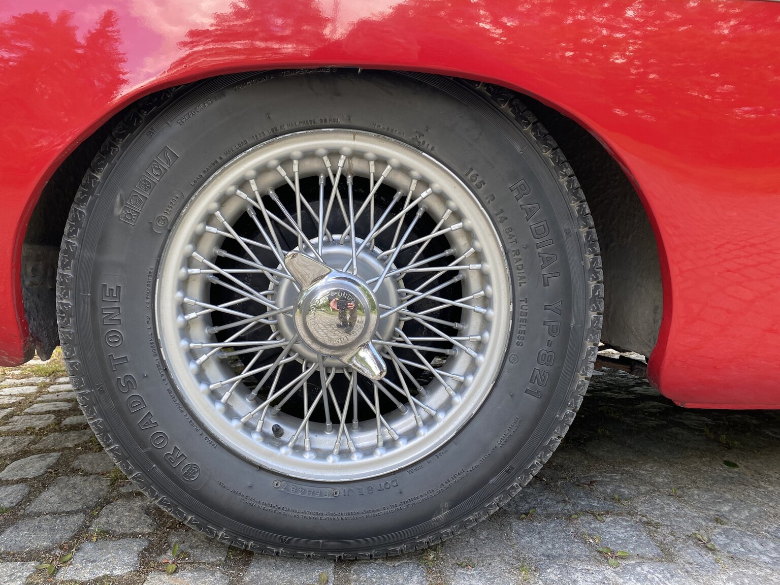 Exterior image of 1967 MG MGB 1800