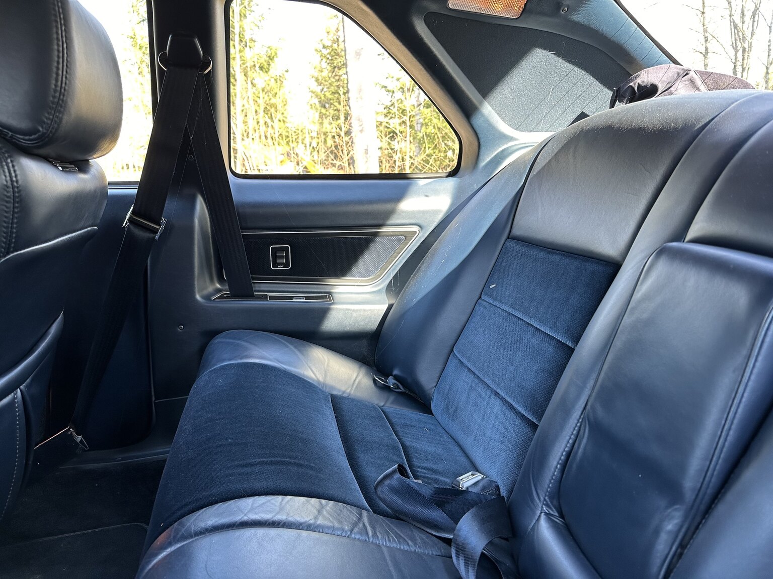 Innenraumfoto von 1987 Lincoln Mark VII LSC