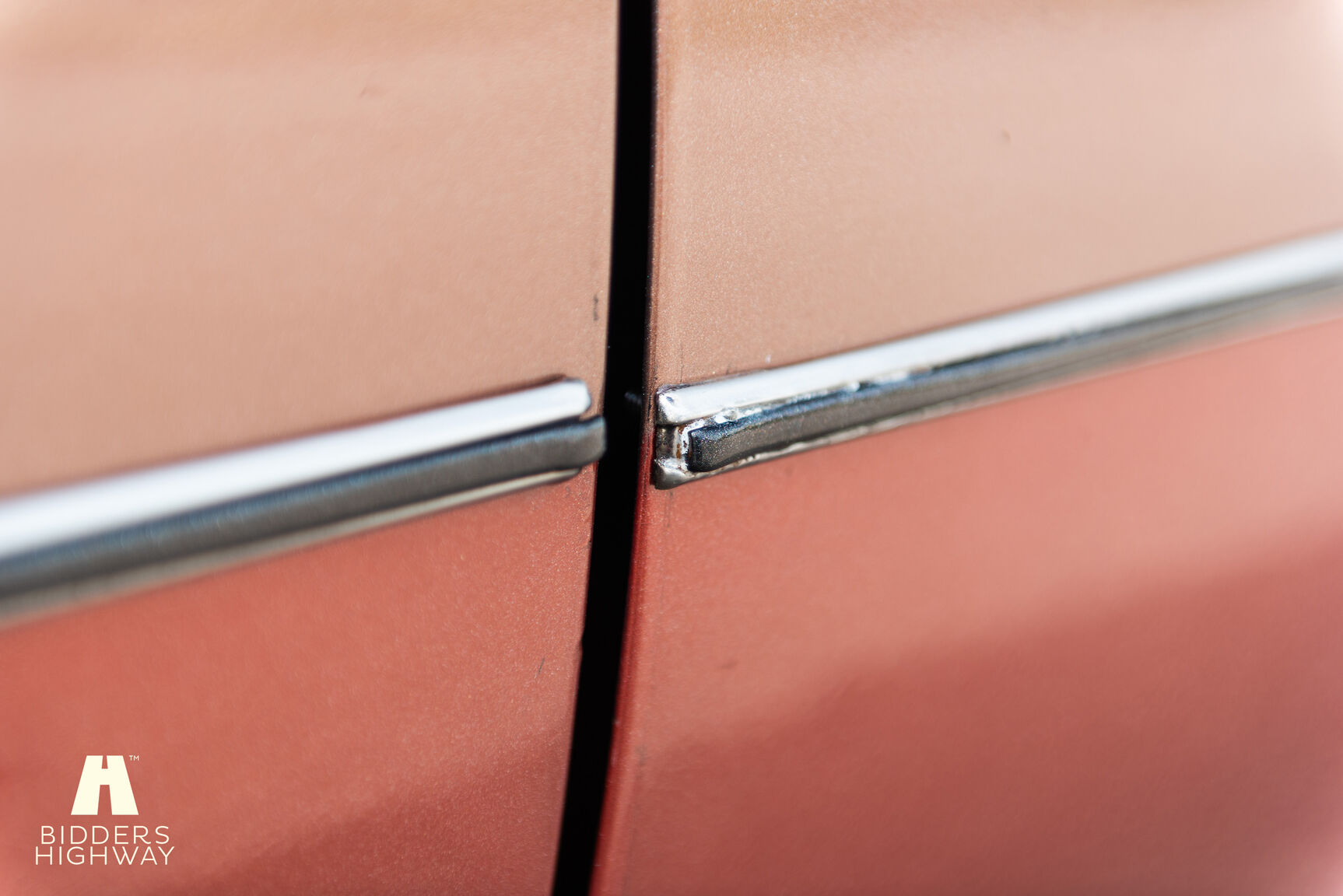 Exteriörbild på 1973 Buick Electra Custom 2D HT Coupe