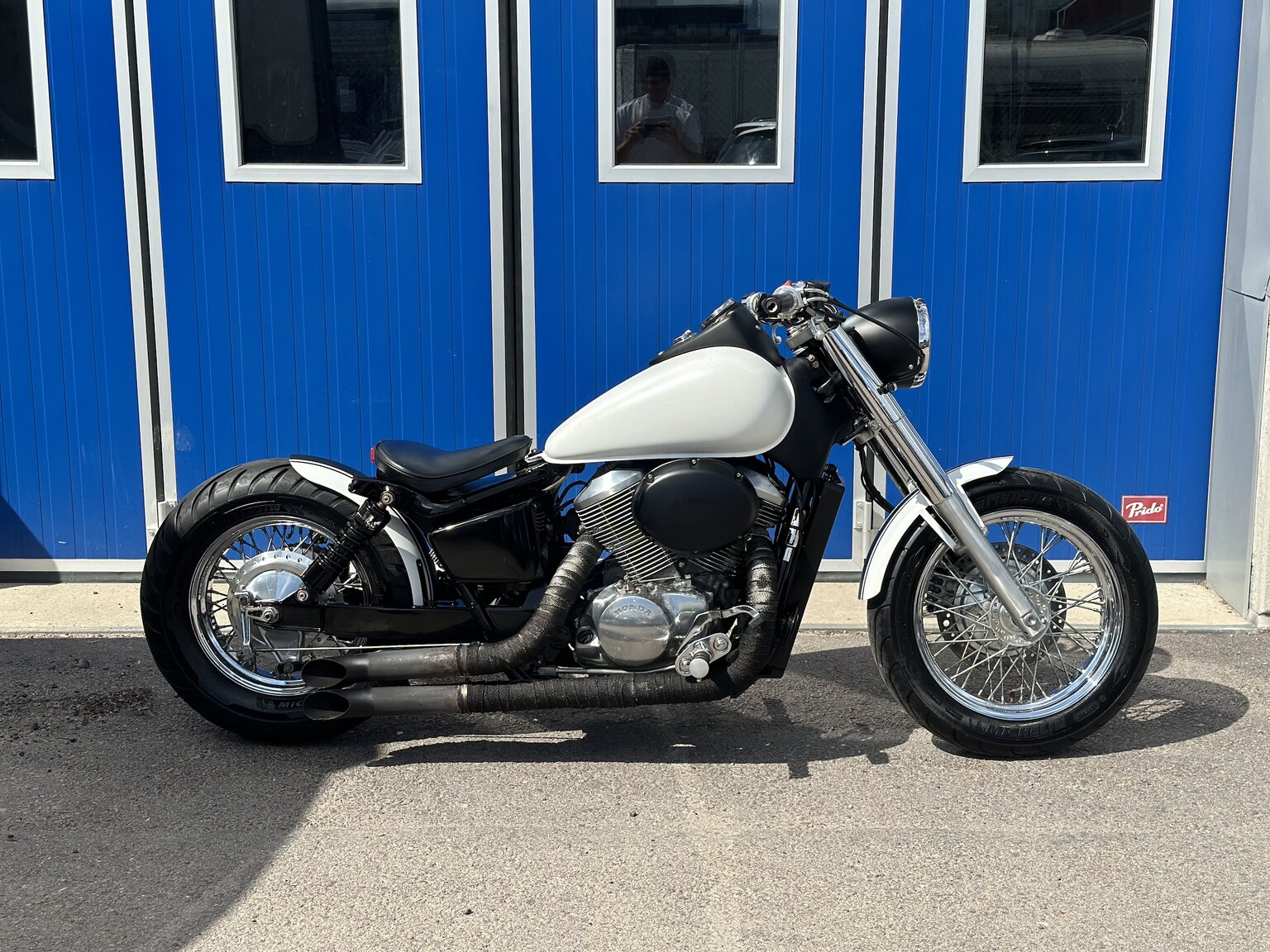 Exteriörbild på 2002 Honda Powersports VT750C Shadow