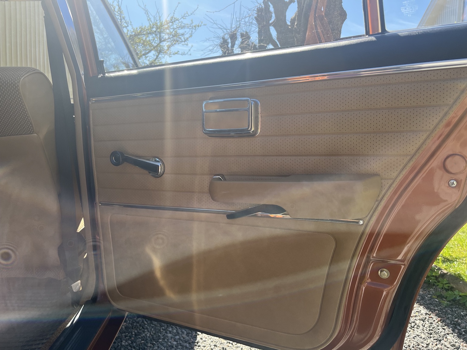 Innenraumfoto von 1977 BMW 518 (12)