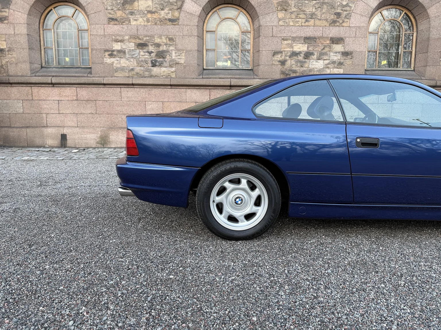 Exteriörbild på 1992 BMW 850iA - No Reserve (16)