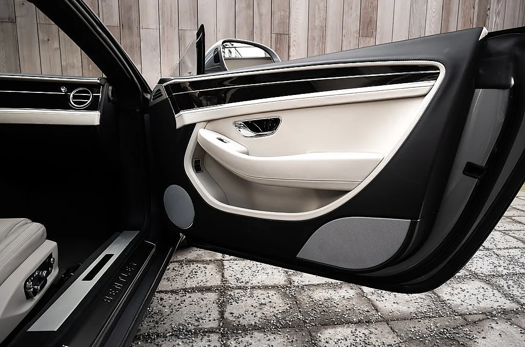 Bild von 2019 Bentley Continental (25)