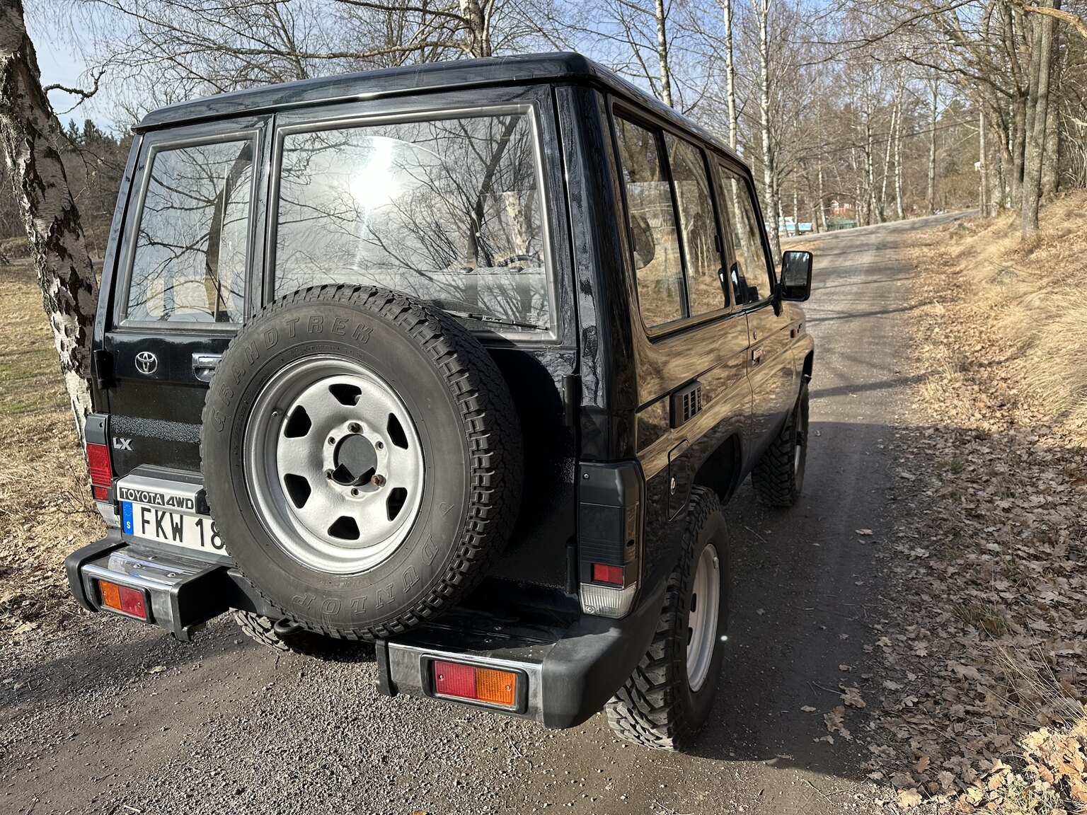 Exterior image of 1993 Toyota Land Cruiser Serie 70