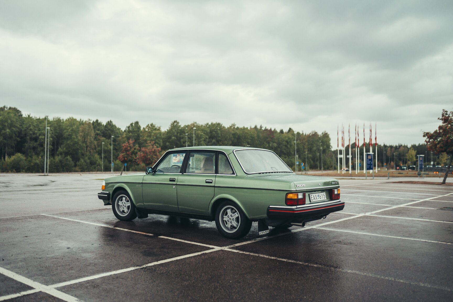 Exterior image of 1981 Volvo 244