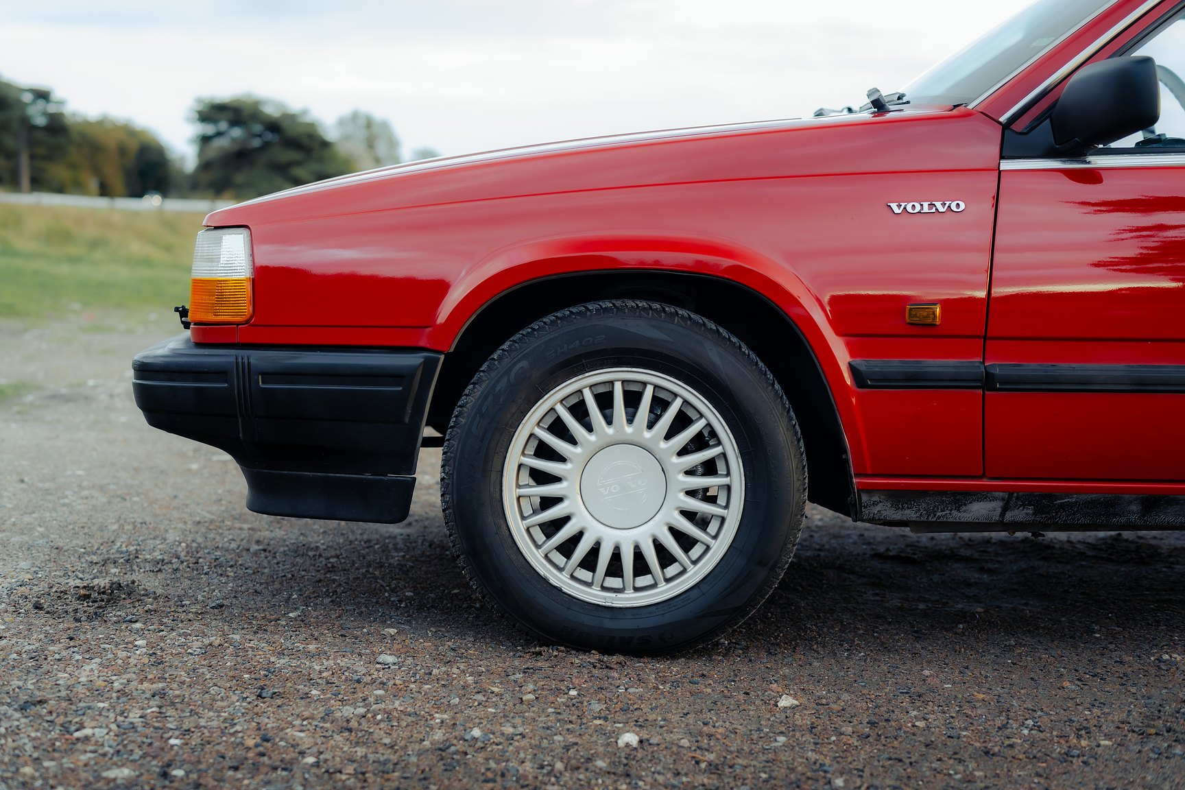 Exteriörbild på 1990 Volvo 740 GL