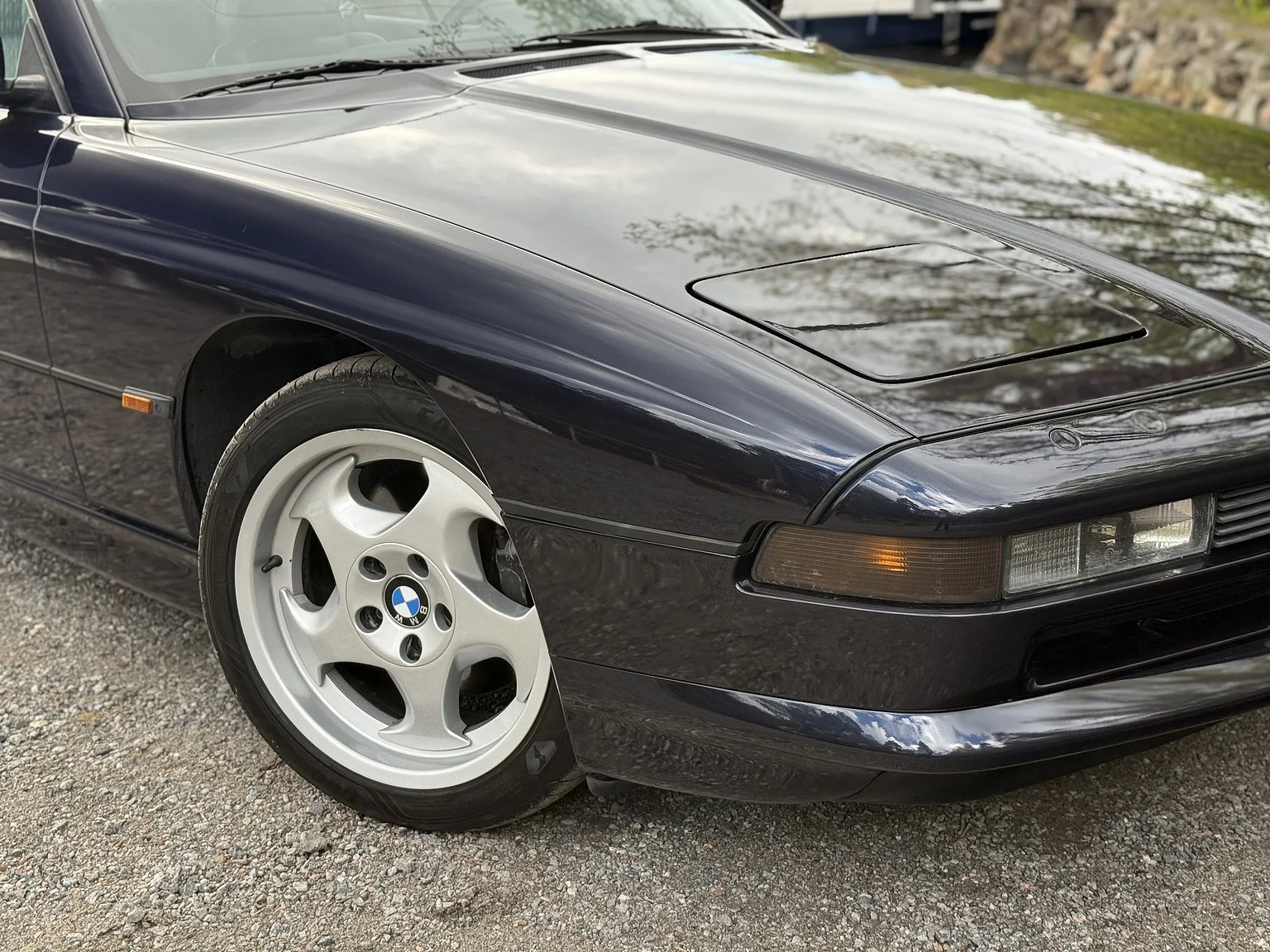 Exteriörbild på 1994 BMW 840Ci (67)