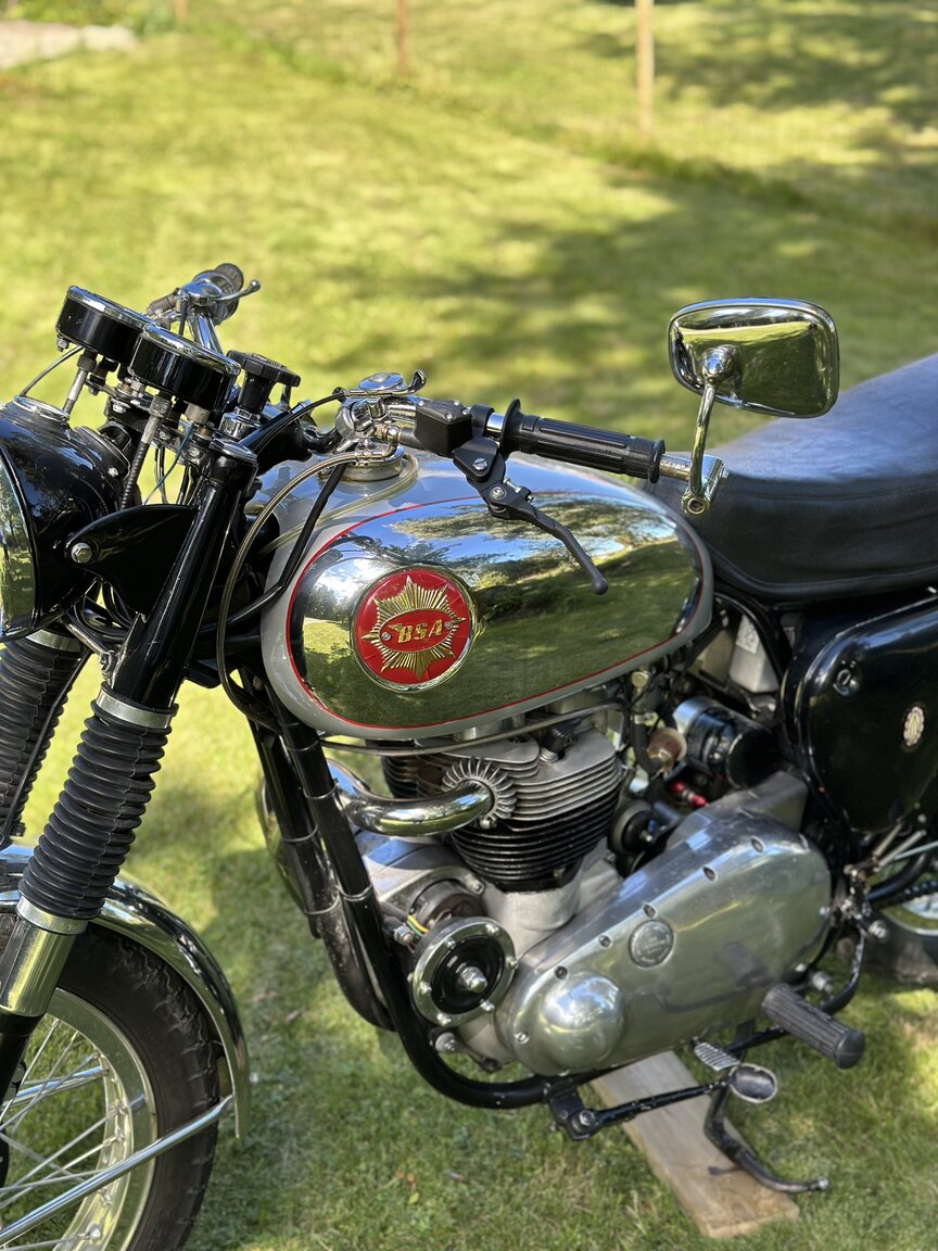 Exteriörbild på 1954  BSA A10 Deluxe